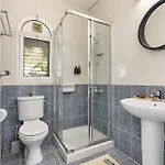 Coral Bay Avenue By Vichy Holidays בית נופש *