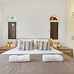Coral Bay Avenue By Vichy Holidays פאפוס
