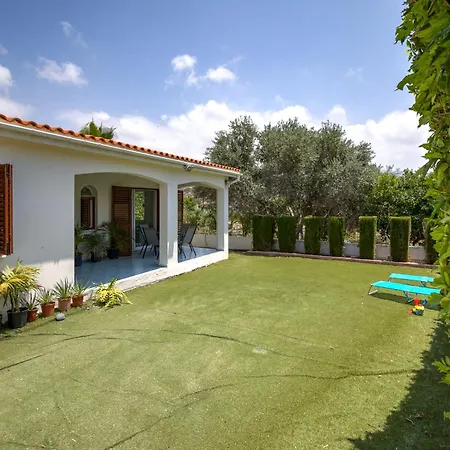 Feriehus Coral Bay Avenue By Vichy Holidays Paphos