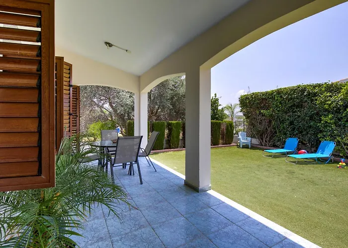 Coral Bay Avenue By Vichy Holidays * Paphos