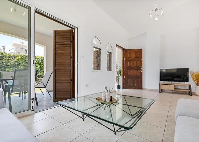 Coral Bay Avenue By Vichy Holidays Hébergement de vacances Paphos