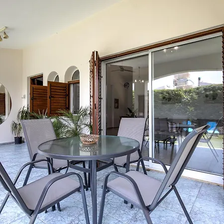 Coral Bay Avenue By Vichy Holidays Alojamento de Turismo Selvagem Pafos