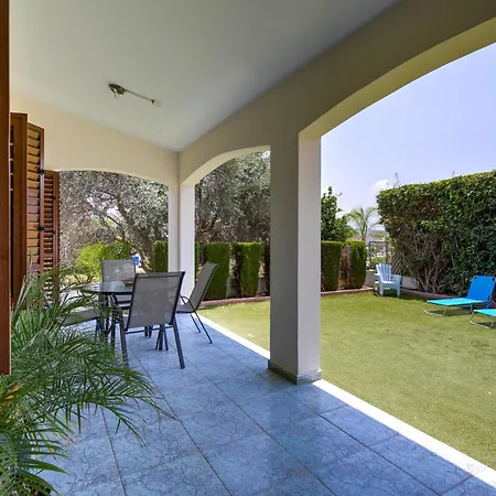 Coral Bay Avenue By Vichy Holidays * Pafos